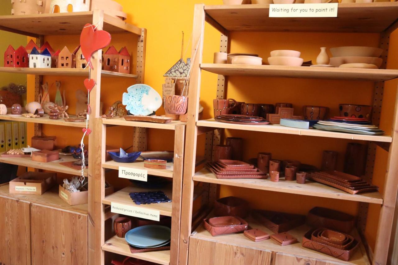 Entire Independent Maisonette Near Heraklion Pottery Classes Petrokefalo Exterior photo